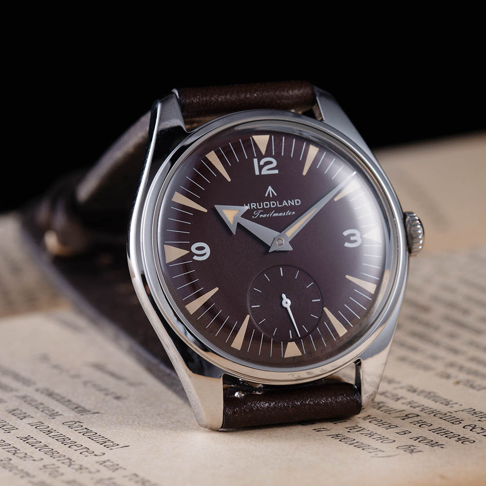 HRUODLAND ساعة يد رجال بتصميم  - مراجعة Vintage Collectible Watches وسعره